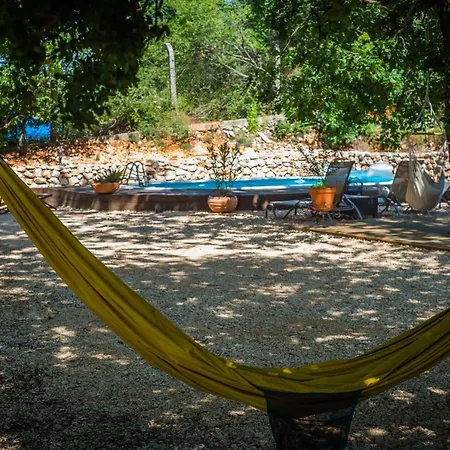 Rock Oak Glamping 3 * Imotski