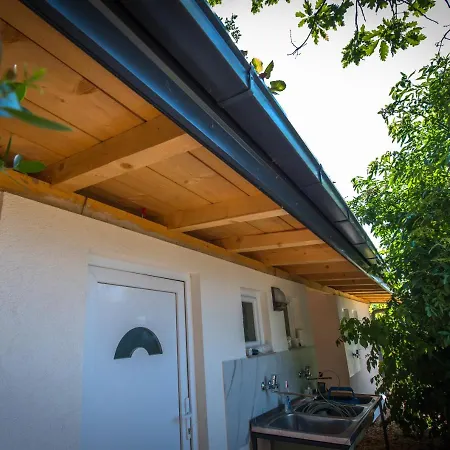 Luxury tent Rock Oak Glamping 3 Imotski